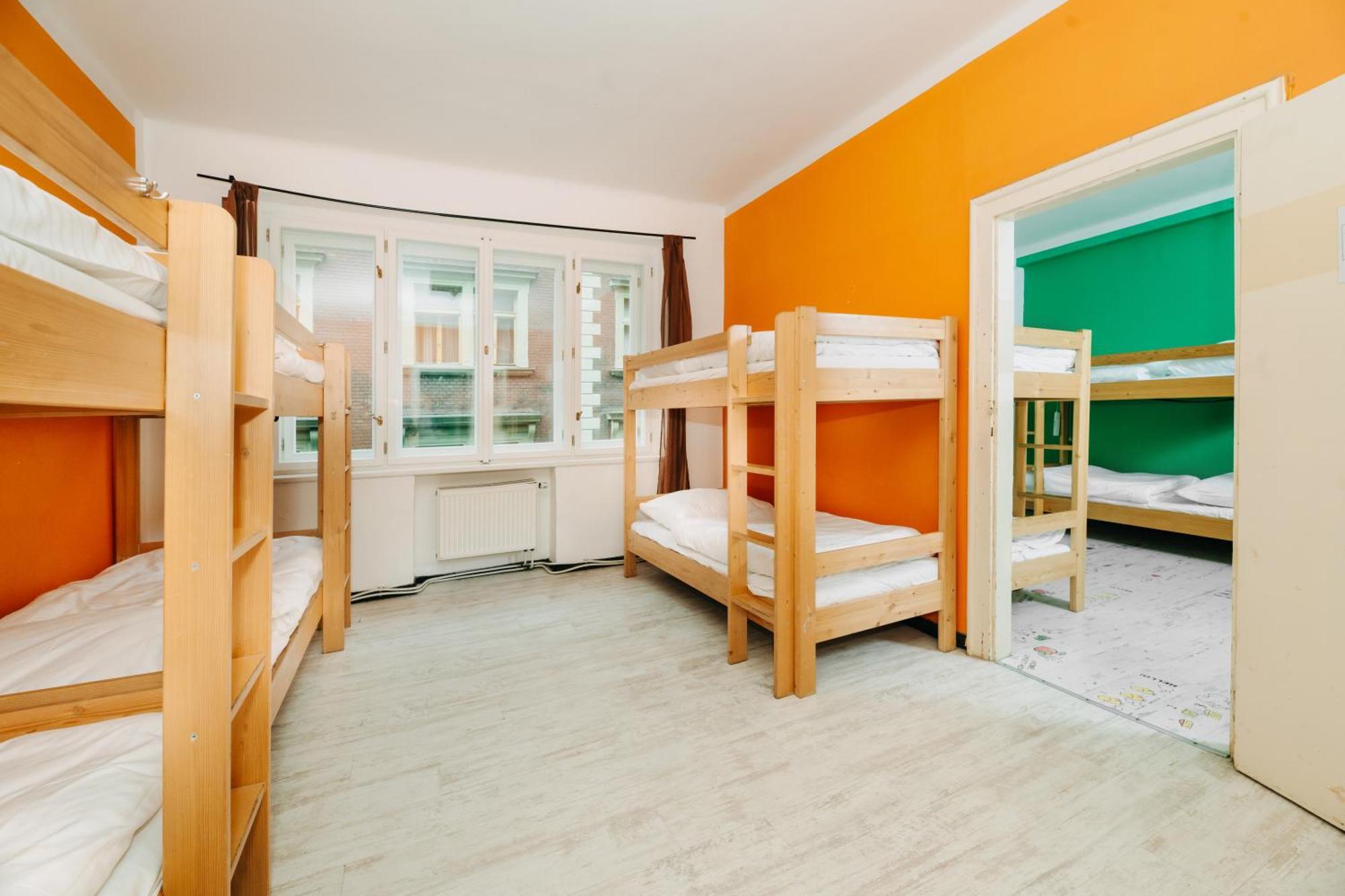 Albergue Benedikt Center *